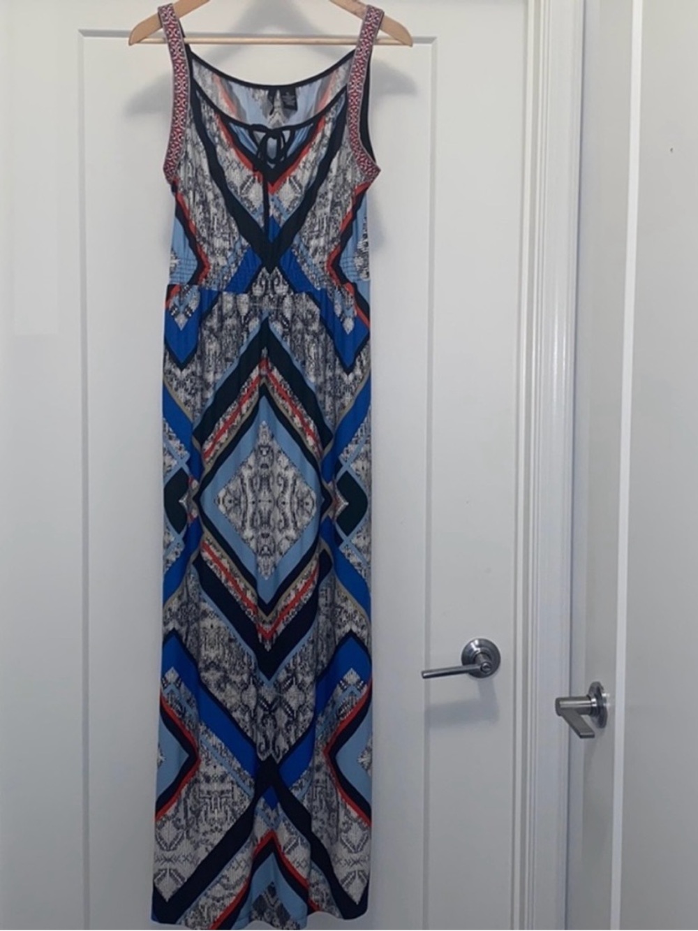 💙 NEW DIRECTIONS Black, Blue, White, Red Maxi Dress - Size Large Petite